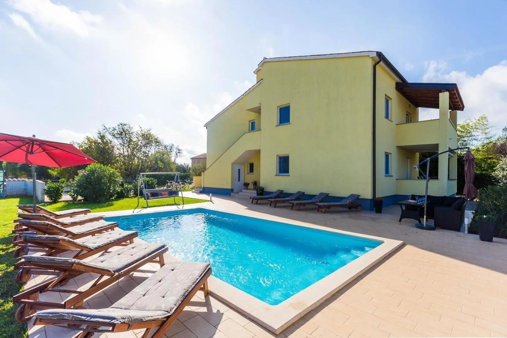 Ferienhaus Mit Privatpool Fuer 12 Personen Ca 200 Qm In Fazana-Surida, Istrien Istrische Riviera 法扎纳